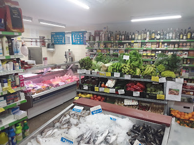 Alimentación María José / Carnicería elaboración propia. Supermercado Rural . C. Larga, 3, 44622 Arens de Lledó, Teruel, España