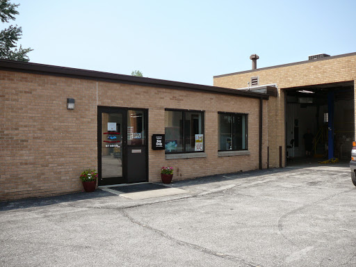 Auto Repair Shop «Brad Holtkamp Automotive Inc», reviews and photos, 907 E Washington St #101, Mt Pleasant, IA 52641, USA