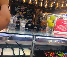 Food Lover's Market Balfour Park photo