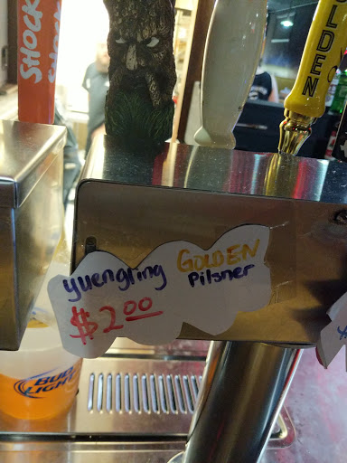 Bar «Roosters», reviews and photos, 801 Garrison Ave, Fort Smith, AR 72901, USA