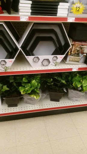 Dollar Store «FAMILY DOLLAR», reviews and photos, 14446 Pulaski Rd, Midlothian, IL 60445, USA