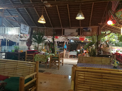 Reua Thong Bar & Restaurant