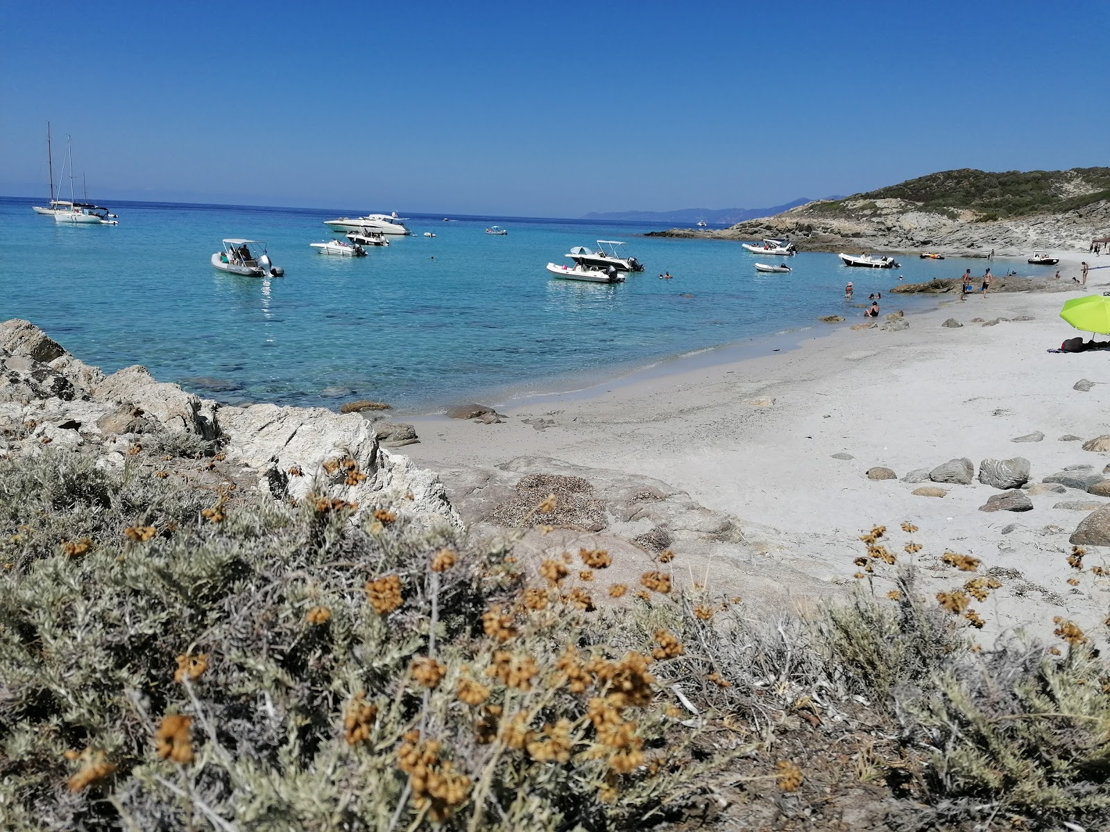 Photo de Trave beach avec un niveau de propreté de très propre