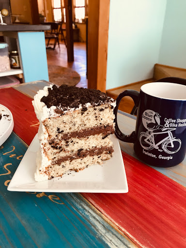 Hostel «Blue Goose Bike Hostel», reviews and photos, 128 E Main St, Irwinton, GA 31042, USA