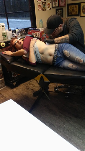 Tattoo Shop «Muskegon Electric Coil Tattoo & Body Piercing, LLC», reviews and photos, 976 1st St, Muskegon, MI 49440, USA