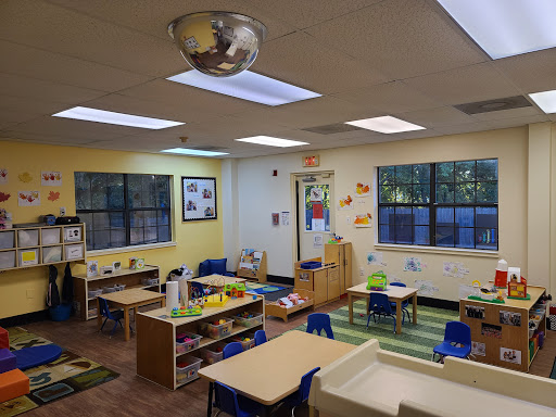 Day Care Center «Cool Springs KinderCare», reviews and photos, 208 Seaboard Ln, Franklin, TN 37067, USA
