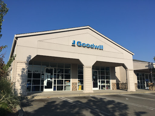 Thrift Store «Goodwill - Redwood Empire», reviews and photos, 6450 Hembree Ln, Windsor, CA 95492, USA