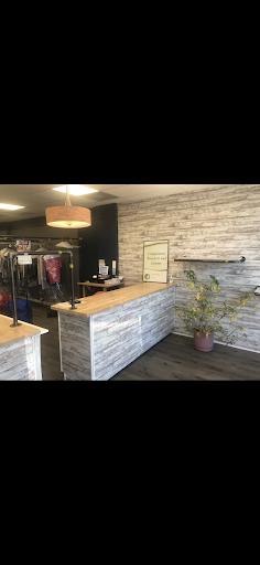 Dry Cleaner «Central Discount Cleaners», reviews and photos, 12230 Harlem Ave, Palos Heights, IL 60463, USA