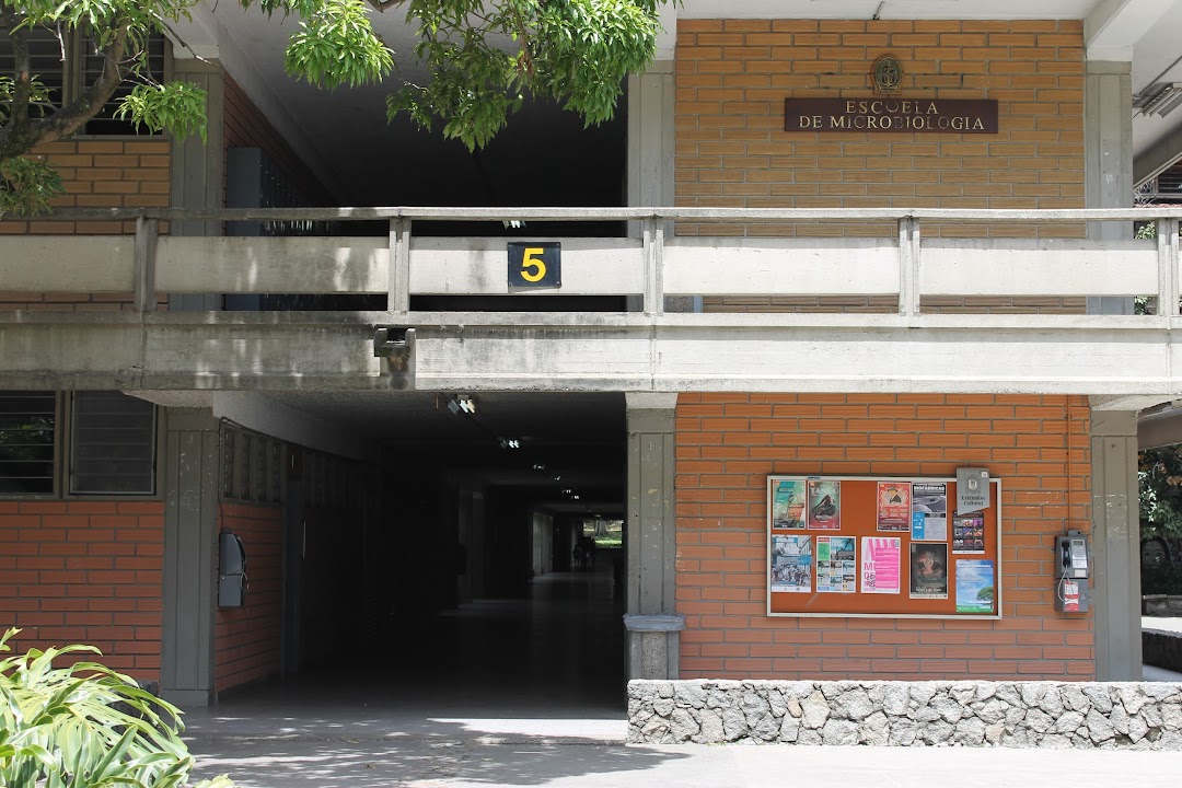 Escuela de Microbiología de la Universidad de Antioquia