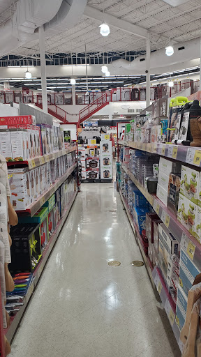 Department Store «BrandsMart USA», reviews and photos, 821 SW Natura Blvd, Deerfield Beach, FL 33441, USA