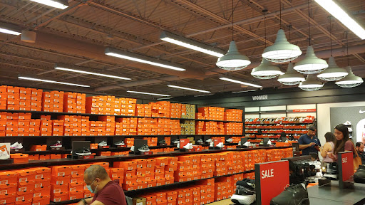 Clothing Store «Nike Factory Store», reviews and photos, 29300 Hempstead Rd #501, Cypress, TX 77433, USA