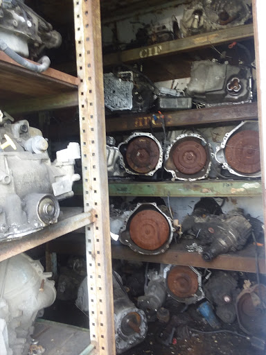 Salvage Yard «Columbus Auto Salvage LLC», reviews and photos, 625 S National Rd, Columbus, IN 47201, USA