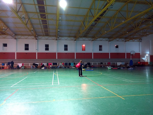 Avaliações doCentro de Cultura e Desporto de Caxarias em Ourém - Campo de futebol