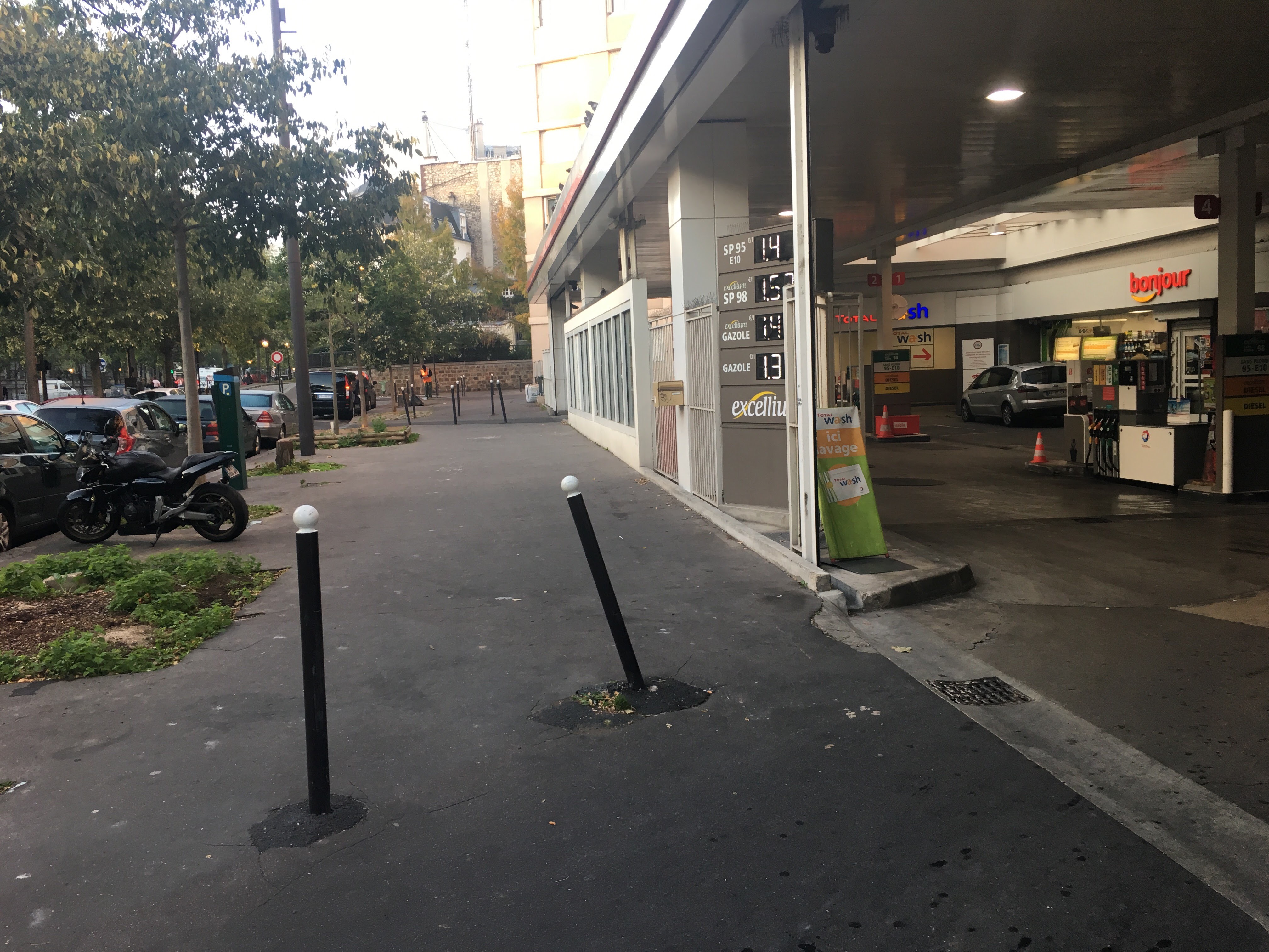 Photo n° 6 de l'avis de Khelfoui.a fait le 03/11/2017 à 05:45