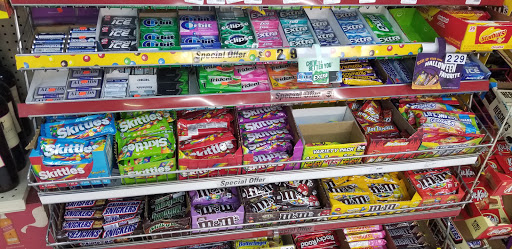 Grocery Store «Lucky J Market», reviews and photos, 1285 E Prince Rd, Tucson, AZ 85719, USA