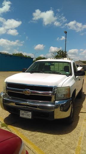 Thrift Store «Thrift Town», reviews and photos, 1516 S Westmoreland Rd, Dallas, TX 75211, USA