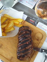 Photo n°43 de Poivre Rouge à Belleville-en-Beaujolais ()