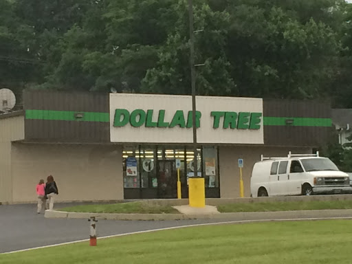Dollar Store «Dollar Tree», reviews and photos, 2 Gettysburg Pike, Mechanicsburg, PA 17050, USA