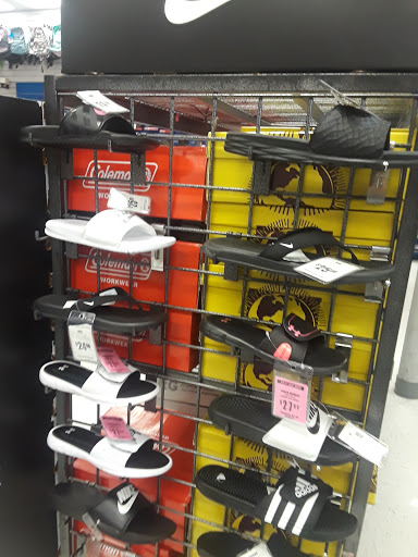 Sporting Goods Store «Big 5 Sporting Goods - Riverside», reviews and photos, 10251 Magnolia Ave, Riverside, CA 92503, USA