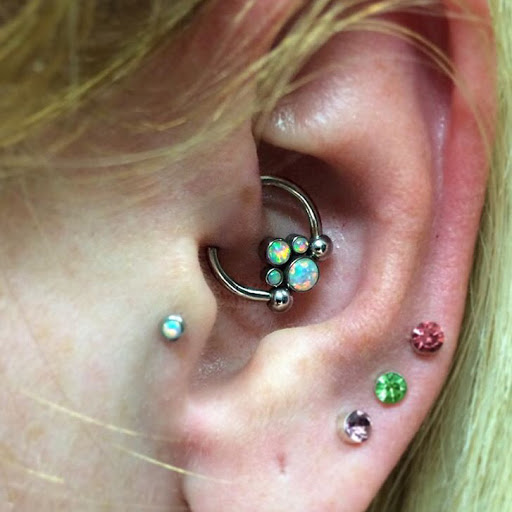 Tattoo Shop «Burning Hearts Tattoo Co.», reviews and photos, 1430 Meriden Rd, Waterbury, CT 06705, USA