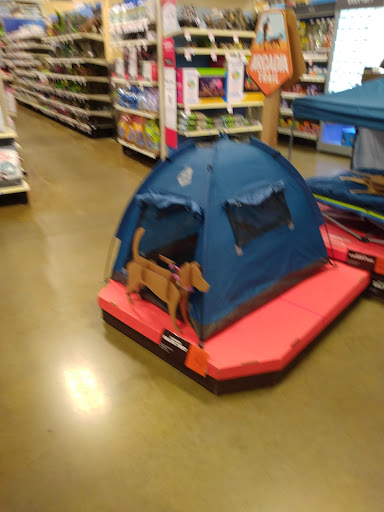 Pet Supply Store «PetSmart», reviews and photos, 421 Commerce Dr, Victor, NY 14564, USA