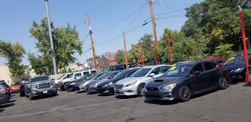 Used Car Dealer «Exclusive Auto Sales», reviews and photos, 940 S Virginia St, Reno, NV 89502, USA
