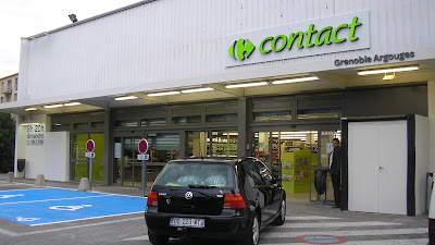 Carrefour Contact à Grenoble