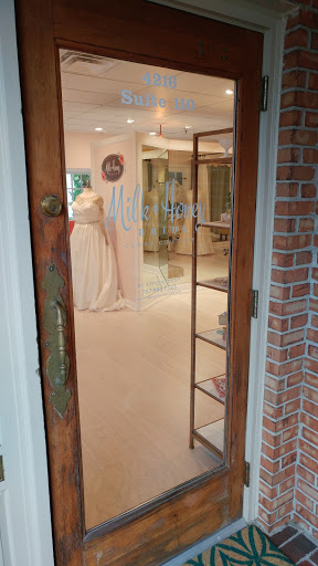 Milk & Honey Bride, 4216 Virginia Beach Blvd, Virginia Beach, VA 23452, USA, 