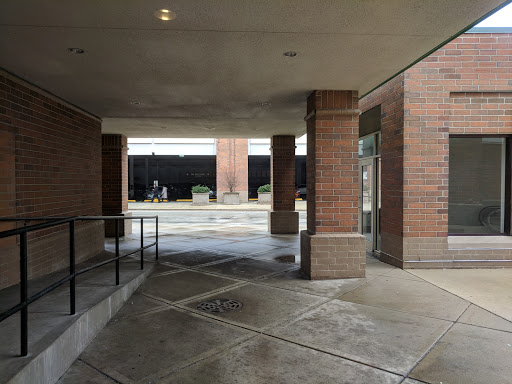 Movie Theater «AMC Showplace Village Crossing 18», reviews and photos, 7000 Carpenter Rd, Skokie, IL 60077, USA