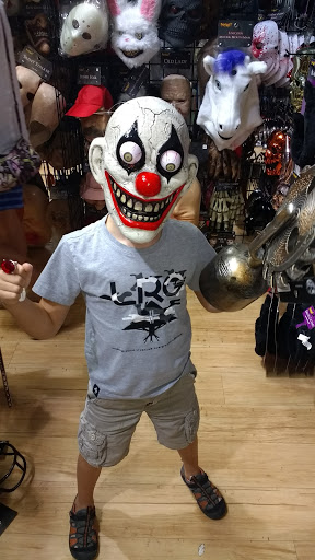 Shoe Store «Famous Footwear», reviews and photos, 975 I-30 Frontage Rd, Rockwall, TX 75087, USA