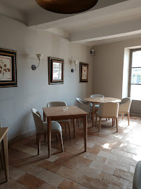 Atmosphère du Restaurant gastronomique Maison Hache à Eygalières - n°5