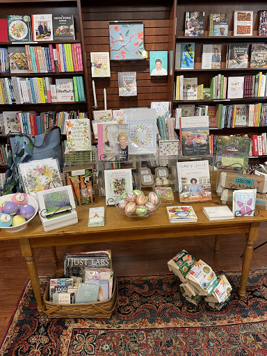 Book Store «Elm Street Bookstore», reviews and photos, 35 Elm St, New Canaan, CT 06840, USA