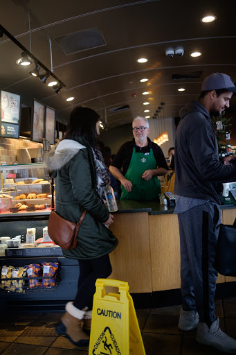 Coffee Shop «Starbucks», reviews and photos, 1030 Barnum Ave, Stratford, CT 06614, USA