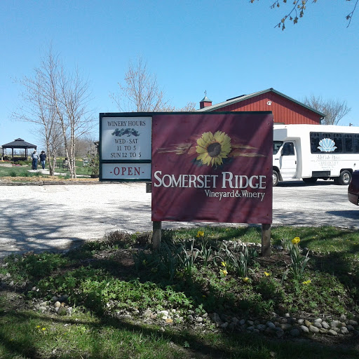 Winery «Somerset Ridge Vineyard & Winery», reviews and photos, 29725 Somerset Rd, Paola, KS 66071, USA