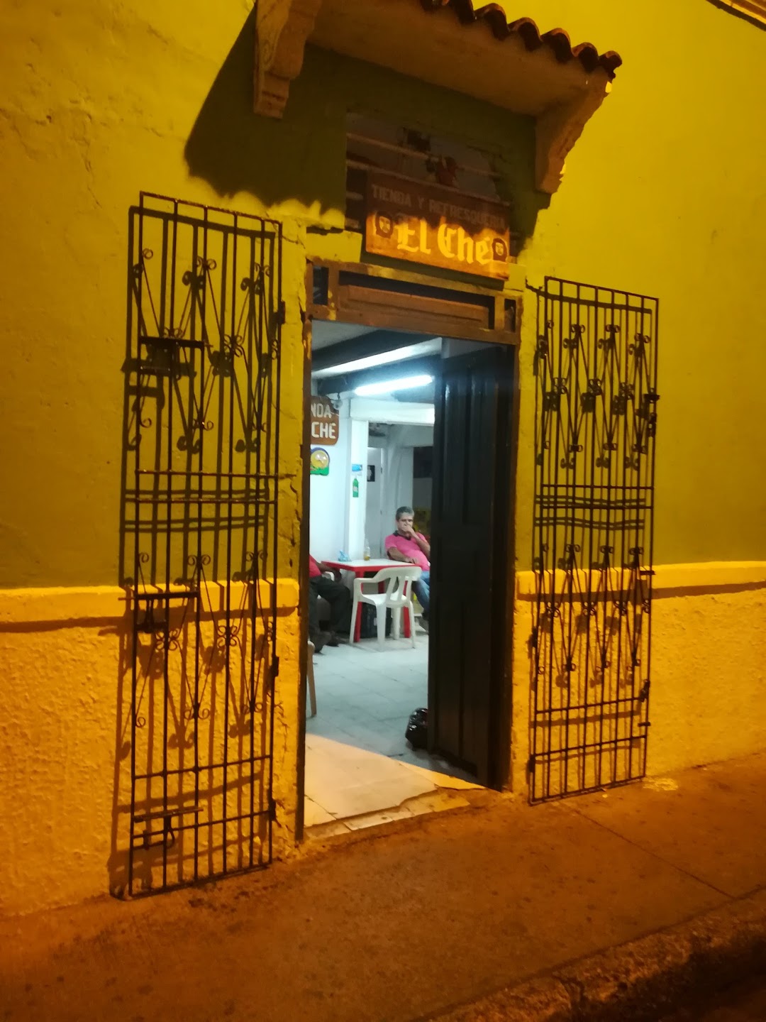 Tienda Refresqueria El Che