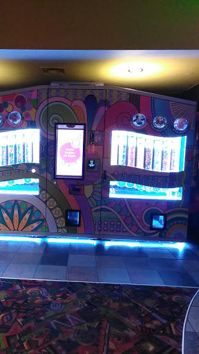 Movie Theater «Regal Cinemas Streets of Indian Lake 16 & IMAX», reviews and photos, 300 Indian Lake Blvd, Hendersonville, TN 37075, USA