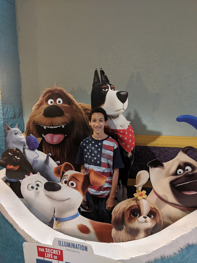 Movie Theater «Regal Cinemas Coldwater Crossing 14», reviews and photos, 211 W Washington Center Rd, Fort Wayne, IN 46825, USA