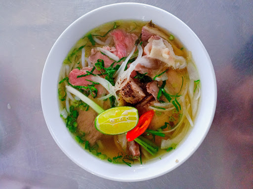 Quán Phở Cô Ba