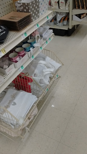 Craft Store «A.C. Moore Arts and Crafts», reviews and photos, 5075 Morganton Rd, Fayetteville, NC 28314, USA