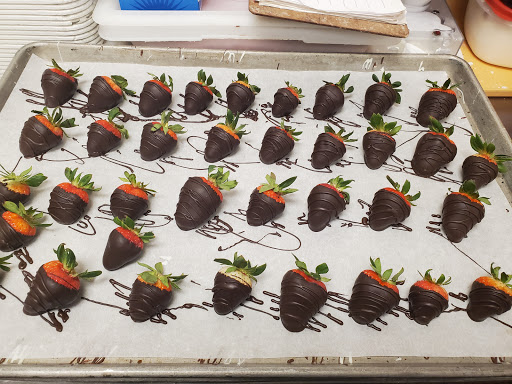 Grocery Store «Schnucks», reviews and photos, 2030 Dorsett Rd, Maryland Heights, MO 63043, USA