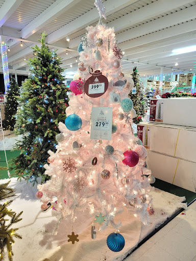 Home Improvement Store «Menards», reviews and photos, 620 W Town Center Blvd, Champaign, IL 61822, USA