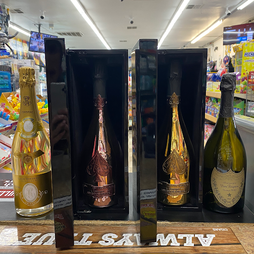 Liquor Store «Liquor store Sahara Liquor», reviews and photos, 4601 W Sahara Ave, Las Vegas, NV 89102, USA