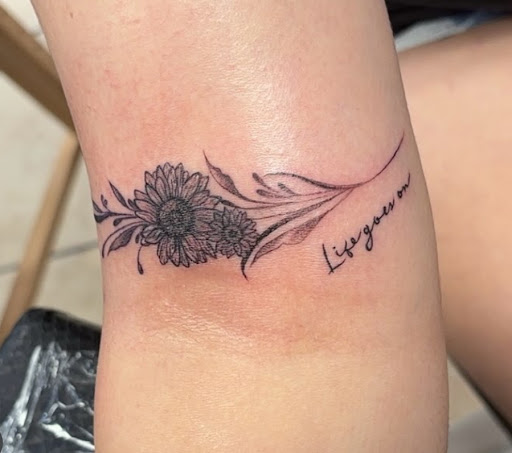 Explore simple stick and poke tattoo ideas, creative tattoo ideas in Houston, available at 333 Tattoo Studio HTX