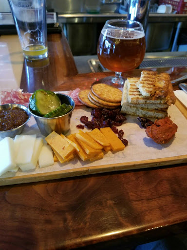 Wine Store «Cellar Door», reviews and photos, 5150 Main St A, Downers Grove, IL 60515, USA