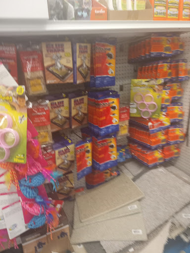 Discount Store «99 Cents Only Stores», reviews and photos, 12125 E Carson St, Hawaiian Gardens, CA 90716, USA