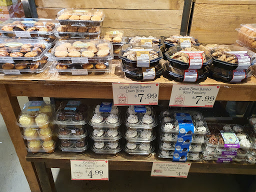 Supermarket «Foodcellar & Co.», reviews and photos, 43-18 Crescent St, Long Island City, NY 11101, USA