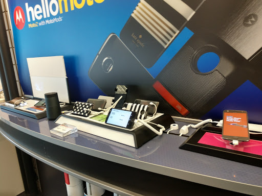 Cell Phone Store «Verizon», reviews and photos, 10250 Baltimore Ave A, College Park, MD 20740, USA