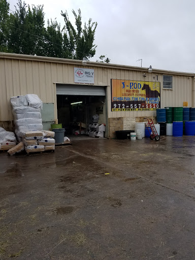 J & R Feed Store
