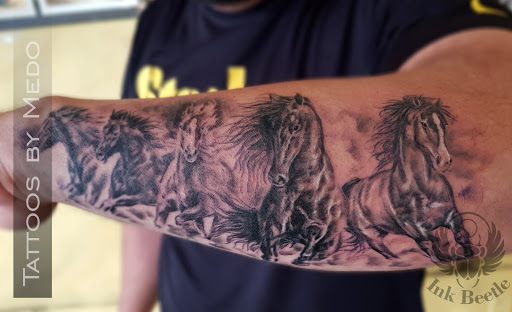 Explore alabama crimson tide tattoo ideas, creative tattoo ideas in Streator, available at Ink Beetle Tattoo