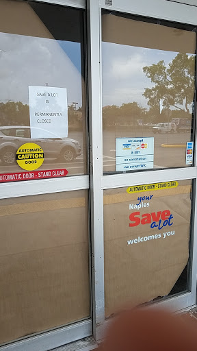 Grocery Store «Save-A-Lot», reviews and photos, 3725 Tamiami Trail E, Naples, FL 34112, USA